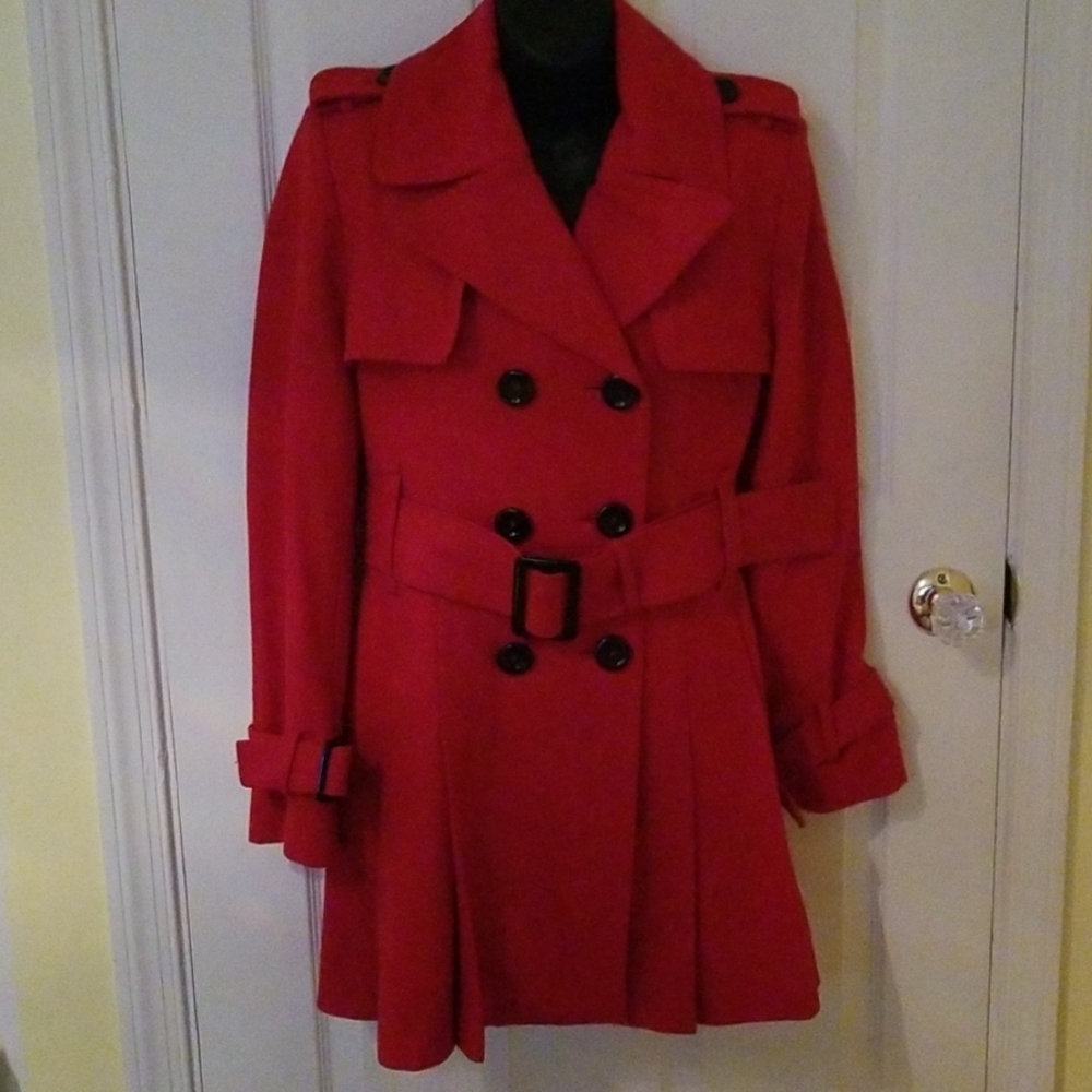 Cute Red Winter Coat with Pleated Back Panel